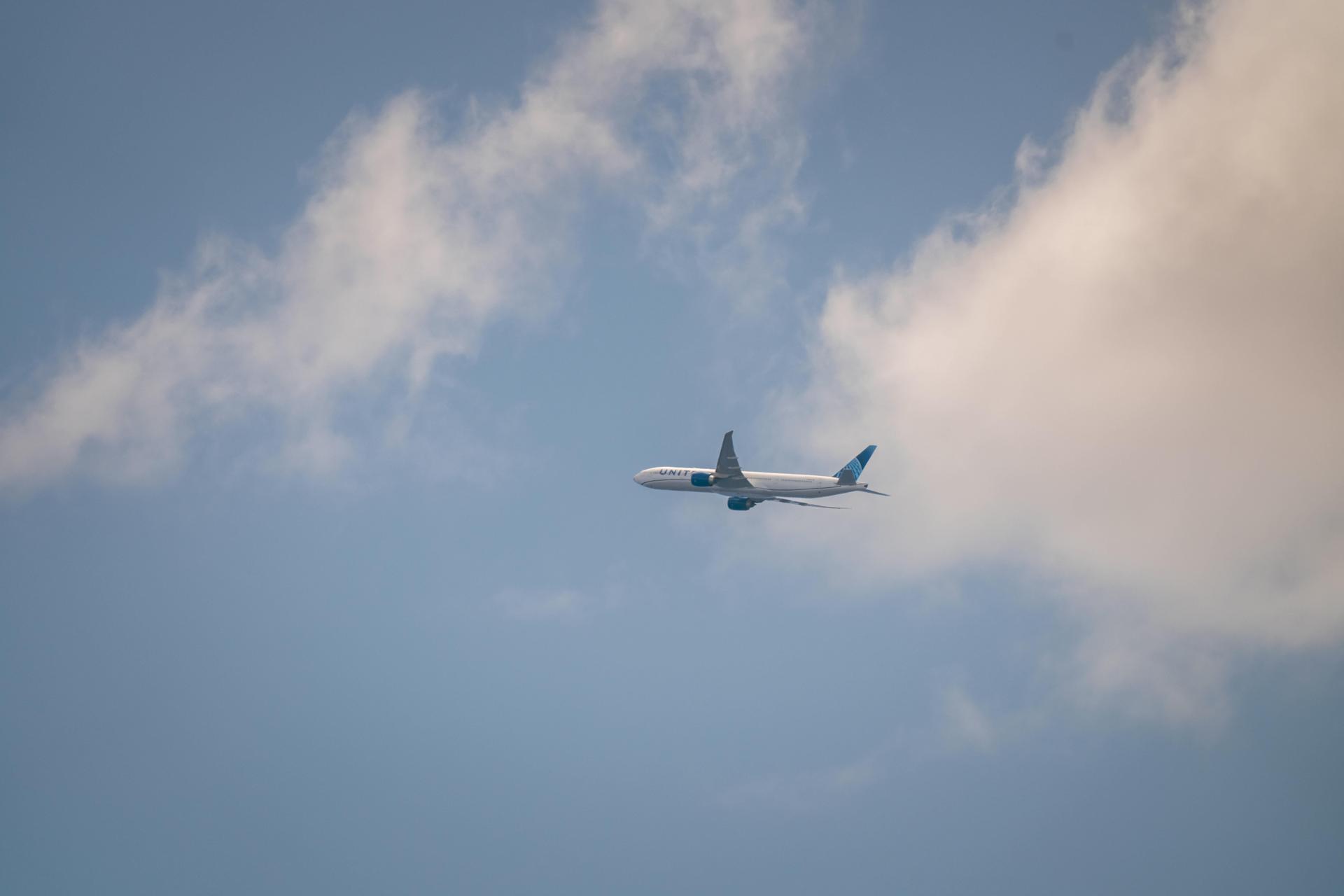 Multi-lateral cohesive hierarchy